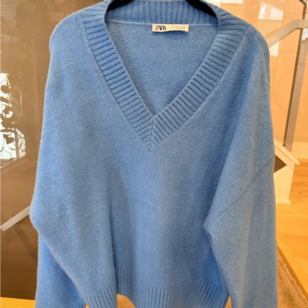 ZARA Light Blue V-Neck oversized Knit Sweater
